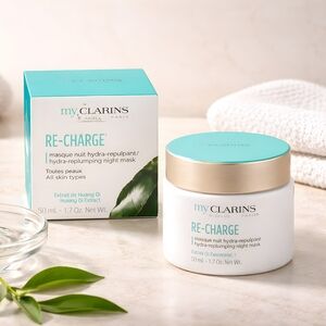 Clarins RE-CHARGE Hydra-Replumping Night Mask - Aqua and White